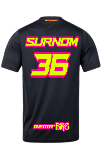 T-shirt jaune + Contour personnalisé